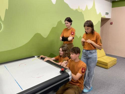 0-02-05-4a94c4a27623a817544747248fd6535e4d85079f490365af5853d317a5ae4b5c e0866a77c16a01c4