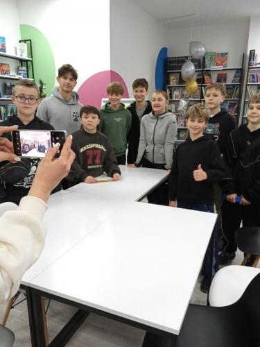 0-02-05-bda0557ffae880aa26532c3e6a1f77ac3e4e44f7cdd264006056a442d98992a8 f44b778355efe69a