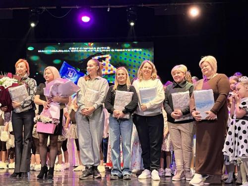 0-02-05-e72df7b259deaa7d90821aa75a9d4f1de8ec58d5bb422aadf2b048d8dab90ae5 1d1a82b7324d8082