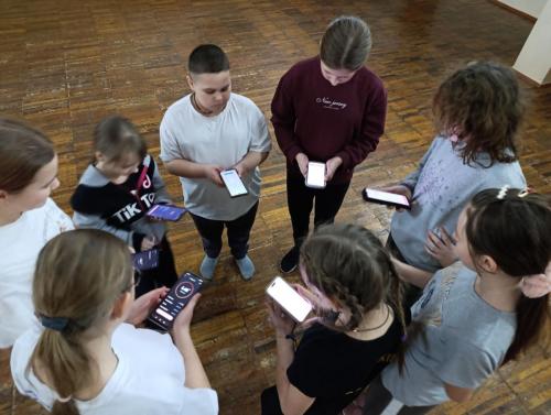 IMG-9d2c7ff3d04522612fd4be5a1eb530da-V