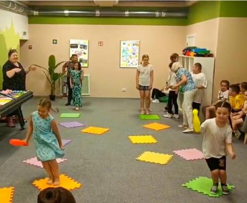 IMG-e6fad503f2a5af531eb5eb31a36f3d0b-V