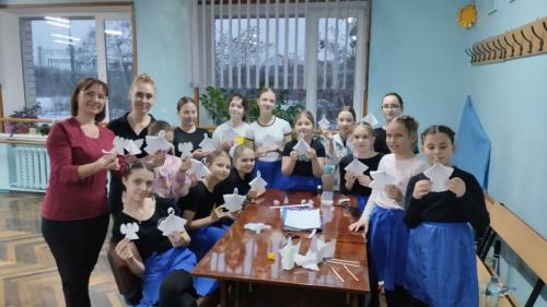 photo 5238076878403342959 y